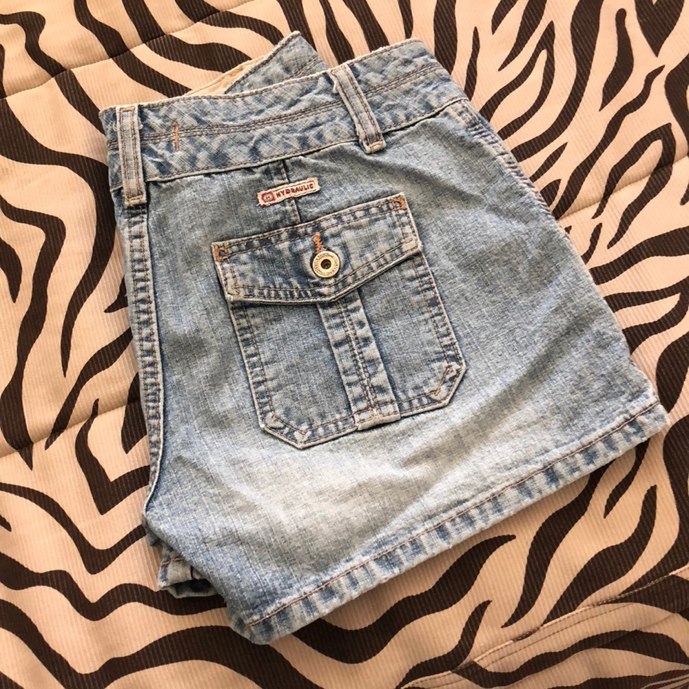 *SOLD* Hydraulic brand denim shorts, size 5/6